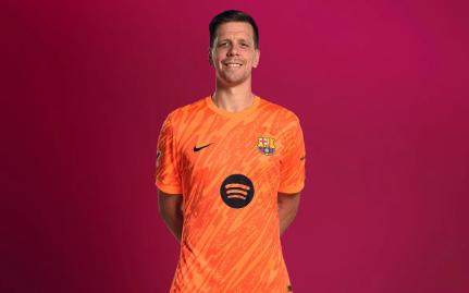 乐鱼体育官方网站-连续两场比赛致命失误，什琴斯尼在巴萨还有未来吗