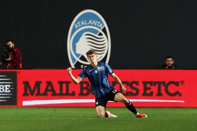 1715586300089094343.jpg 乐鱼体育官方网站-奇妙欧冠名额题:加油真蓝黑!但千万别进意甲前四?