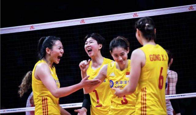 乐鱼体育-【早报】法国遭绝杀 比利时吞惨败 欧洲足球太疯狂！