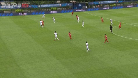 乐鱼官网-【中超】郑凯木闪击罗德里格补射 沧州1比1梅州