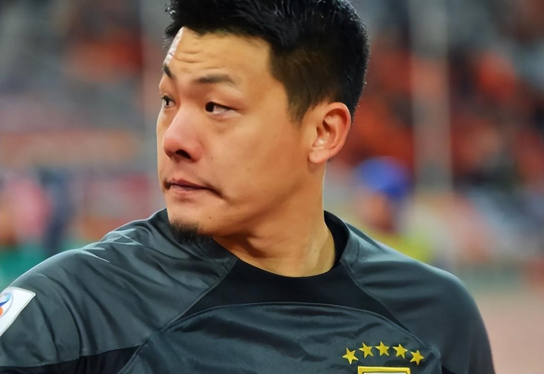 乐鱼体育官方网站-鲁能2026赛季主力门将人选悬念揭晓 !球迷还是看好他,值得期待
